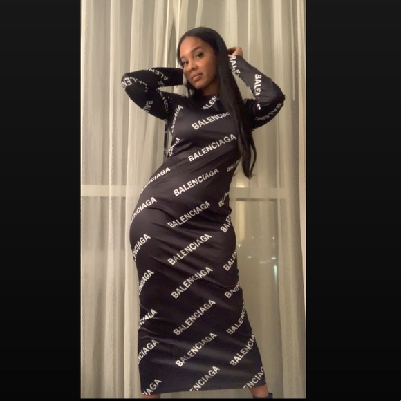 Dresses & Skirts - Large Monogrammed long sleeve stretchy evening dress.